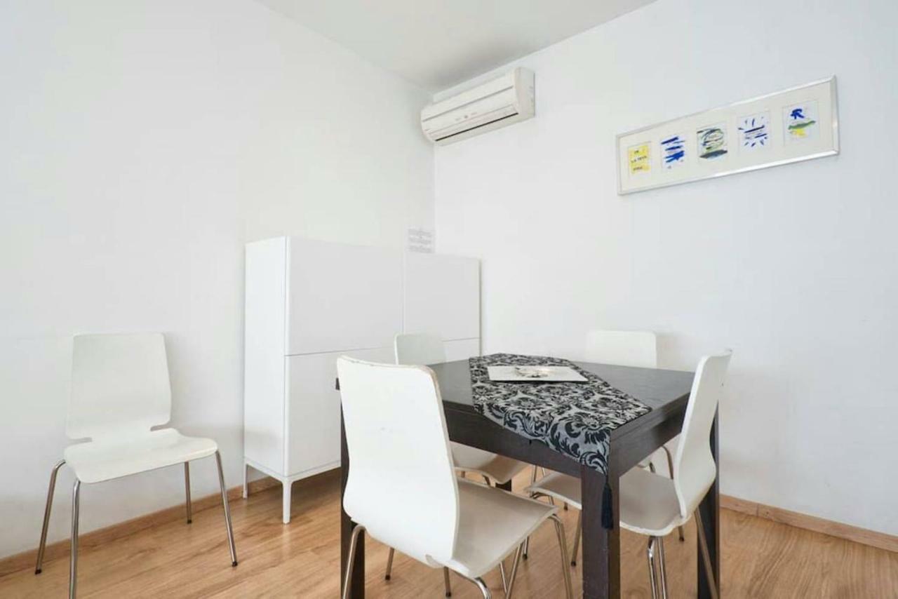 Apartamento Noemi Barcelona Exteriör bild